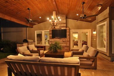 13418 Saint Marys Ln, Houston, TX 77079 - photo 5