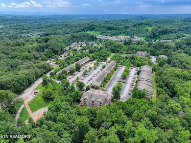 3720 Spruce Ridge Way unit 2232, Knoxville, TN 37920 - photo 2