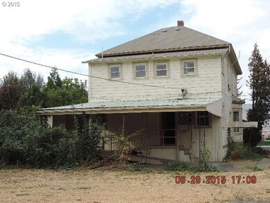 1226 E 12th St, the Dalles, OR 97058 - photo 2