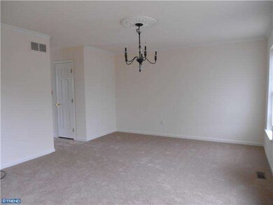 624 Cody Dr, Reading, PA 19605 - photo 4