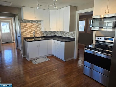 225 1st St SW, Chisholm, MN 55719 - photo 2