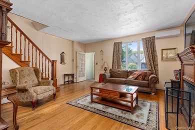 30-63 85th St, Flushing, NY 11370 - photo 6