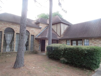 15715 Gilbertyn Dr, Tomball, TX 77377 - photo 2