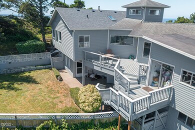 565 SW 10th St, Newport
