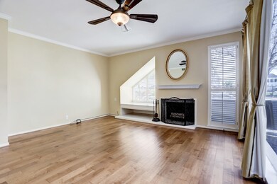 368 Litchfield Ln, Houston, TX 77024 - photo 4