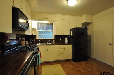 2607 S Robertson Ave, Tyler, TX 75701 - photo 4