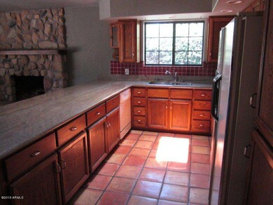 Holmes Listing 006