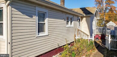 746 Hilltop Ave, South Amboy, NJ 08879 - photo 4