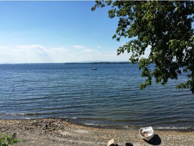 Proximity to lake