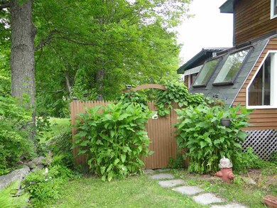 67 High St, Plainfield, NH 03781 - photo 4