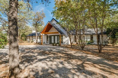 197 County Road 3418, Bridgeport, TX 76426 - photo 2