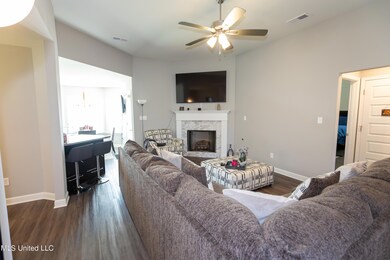 8668 LOIS LANE_LIVING/HEARTH ROOM 101