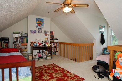 63 Beech Hill Ave, Manchester, NH 03103 - photo 5