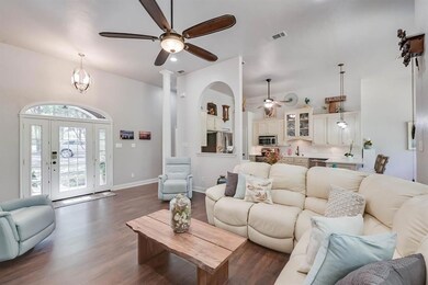 523 La Bota, Corsicana, TX 75109 - photo 3