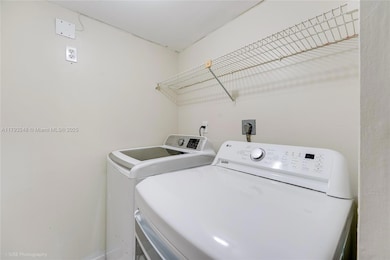 7724 W 29th Ln unit 10138, Hialeah, FL 33018 - photo 6