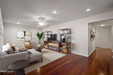 6-web-or-mls-3003_Chubasco_Way_Living_Ro