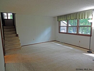 47 Nicklaus Dr, Gansevoort, NY 12831 - photo 4