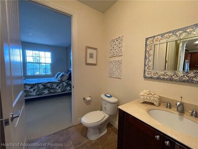 Majestic Cove unit 311, Sebring, FL 33870 - photo 5