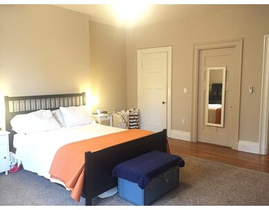 360 Tappan St unit 2, Brookline, MA 02445 - photo 6