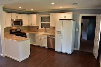 13514 Mobile St, Houston, TX 77015 - photo 6