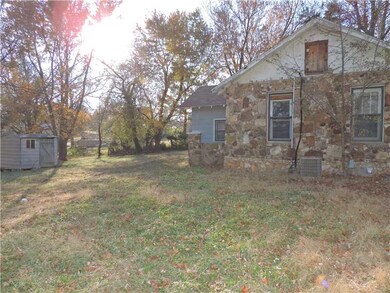 106 NE Park St, Bentonville, AR 72712 - photo 2