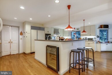 12416 Willow Green Ct, Potomac, MD 20854 - photo 7