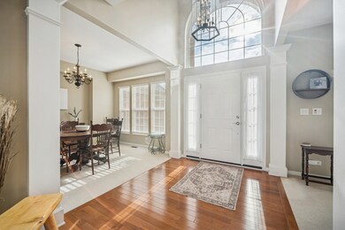 unlisted-address, Carpentersville, IL 60110 - photo 3