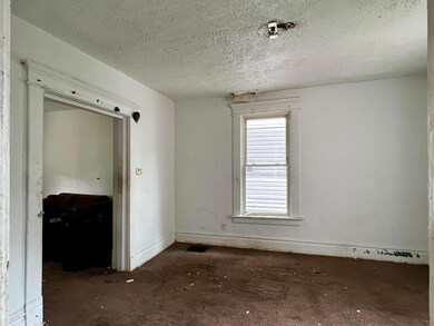 77 S Warren Ave, Columbus, OH 43204 - photo 7