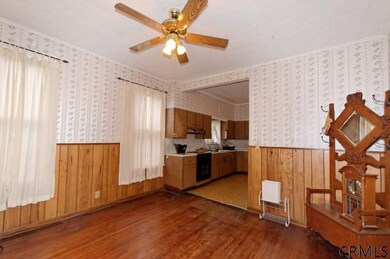 534 6th Ave, Troy, NY 12182 - photo 5