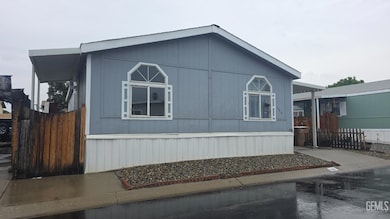 6601 Eucalyptus Dr unit 155, Bakersfield, CA 93306 - photo 2