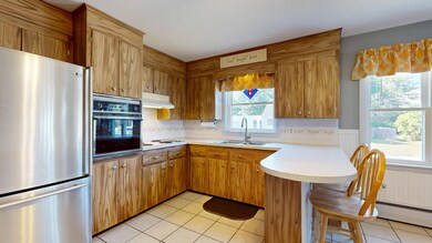 32 Rideout Ave, Lewiston, ME 04240 - photo 6