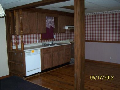 1078 Ohio Ave, Logan, OH 43138 - photo 4