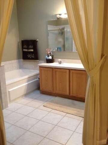 15 Shade Tree Ct unit 223, Algonquin, IL 60102 - photo 5