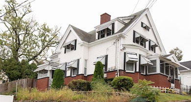 48 Pomona Ave, Providence, RI 02908 - photo 3