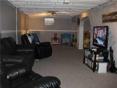 626 Killian Dr, Beech Grove, IN 46107 - photo 5