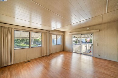 18 Galloway Dr, Concord, CA 94518 - photo 7