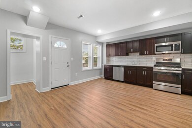 3711 Oakmont Ave, Baltimore, MD 21215 - photo 7