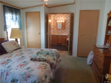Master Bedroom/Suite