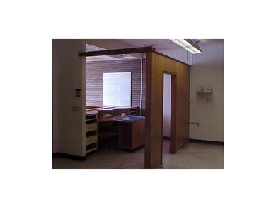 Front counter stays