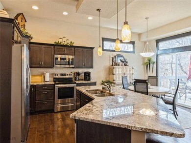 921 W 2nd St S, Newton, IA 50208 - photo 7