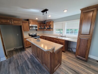 501 S Ramsey St, Manchester, TN 37355 - photo 4