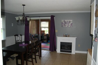 102 Berry Rd, Boiling Springs, SC 29316 - photo 7