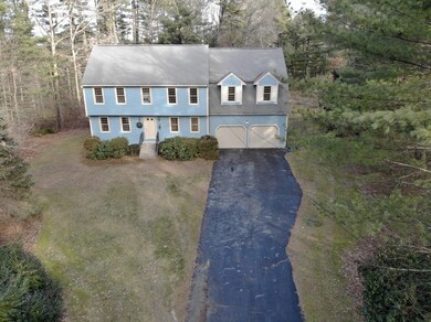 34 Bellingham St, Mendon, MA 01756 - photo 2