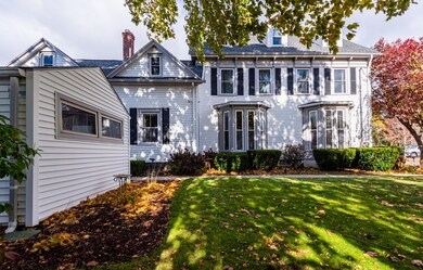 8 Auburn Ct, Saugus, MA 01906 - photo 7