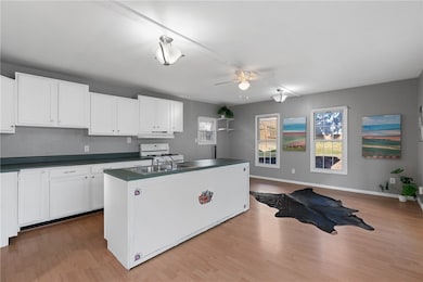 108 W 8th Ave, Tarentum, PA 15084 - photo 5