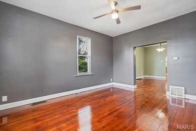 1116 E 5th St, Alton, IL 62002 - photo 5