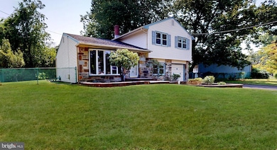 1 Surrey Rd, Voorhees, NJ 08043 - photo 3