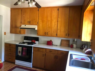 Kitchen 3