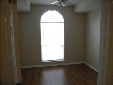 FRONT BEDROOM