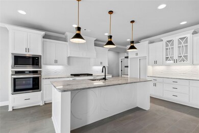 1000 Red Oak Loop, Springdale, AR 72762 - photo 7